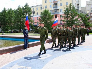 Студентов и сотрудников военной кафедры Алтайского технического университета наградили за особые успехи в прохождении службы