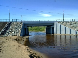 У алтайского села Рассказиха построили новый автомобильный мост