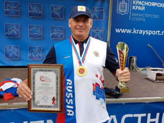 Олег Чекушкин